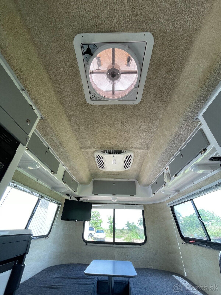 Obytný príves Casita Independence - 6