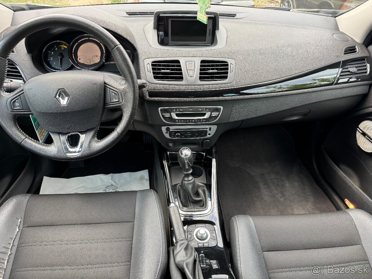 Renault Megane 1.5 DCi - 6