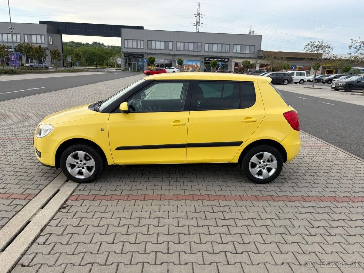 Škoda Fabia II 1.2 HTP 44kw klima - 6