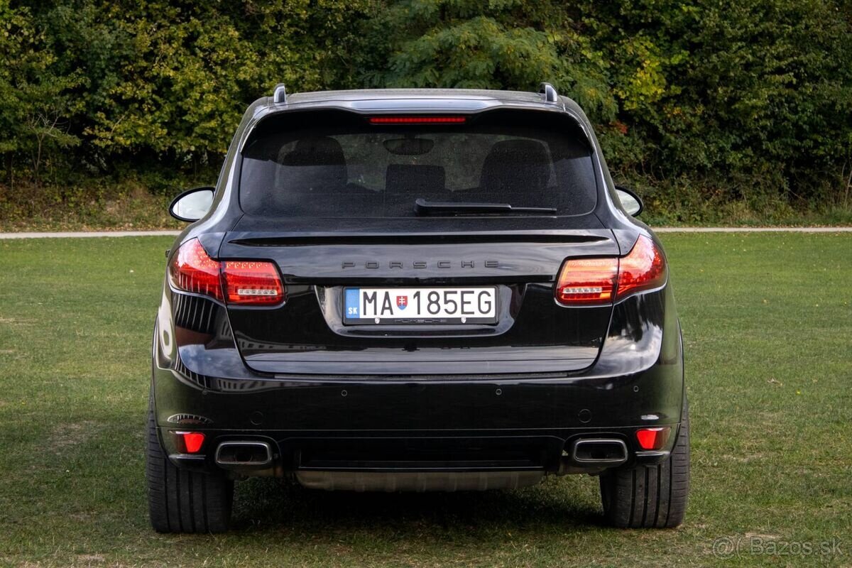 Porsche Cayenne Diesel Tiptronic S / 176kW / A8 / 2011 - 6
