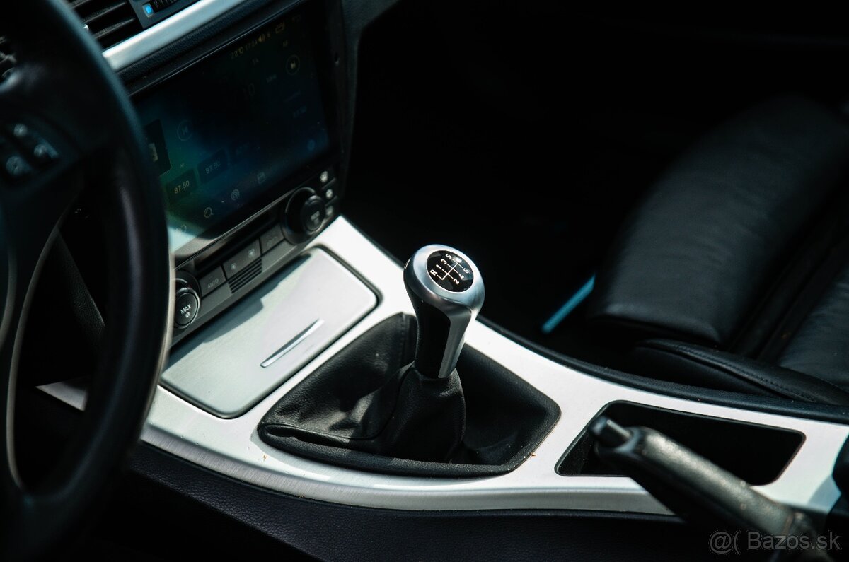 BMW E90 330i N52 6q Manuál - 6