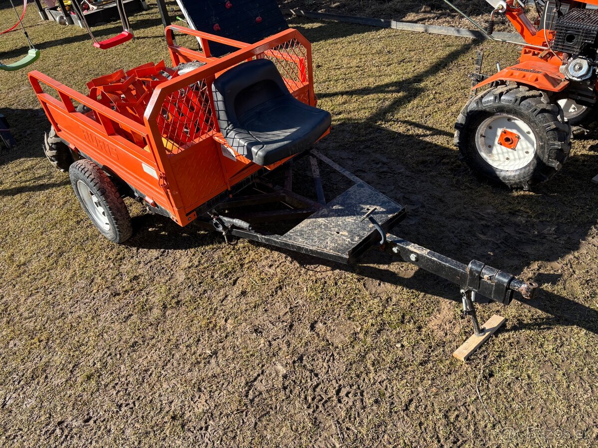 Predám kultivátor s vlečkou a príslušenstvom - 6