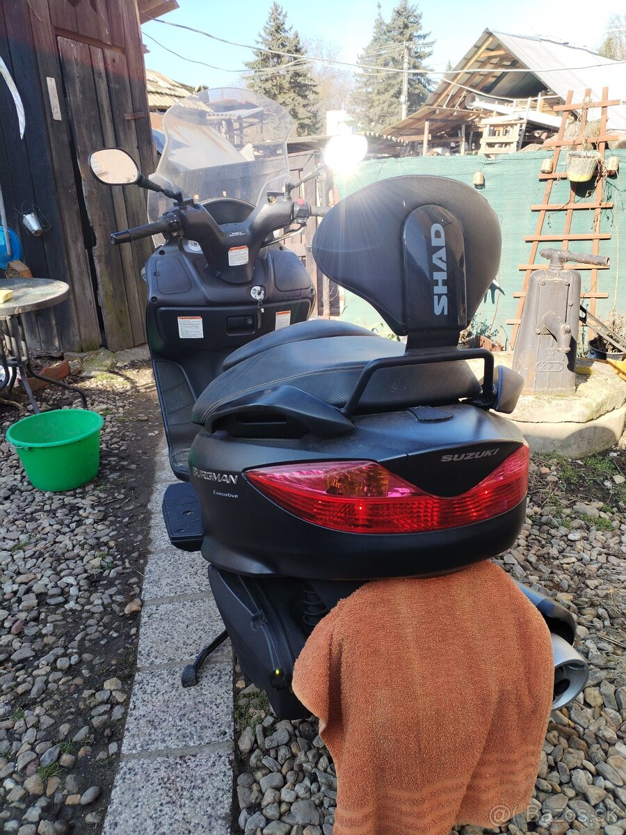 Suzuki Burgman executive - 6