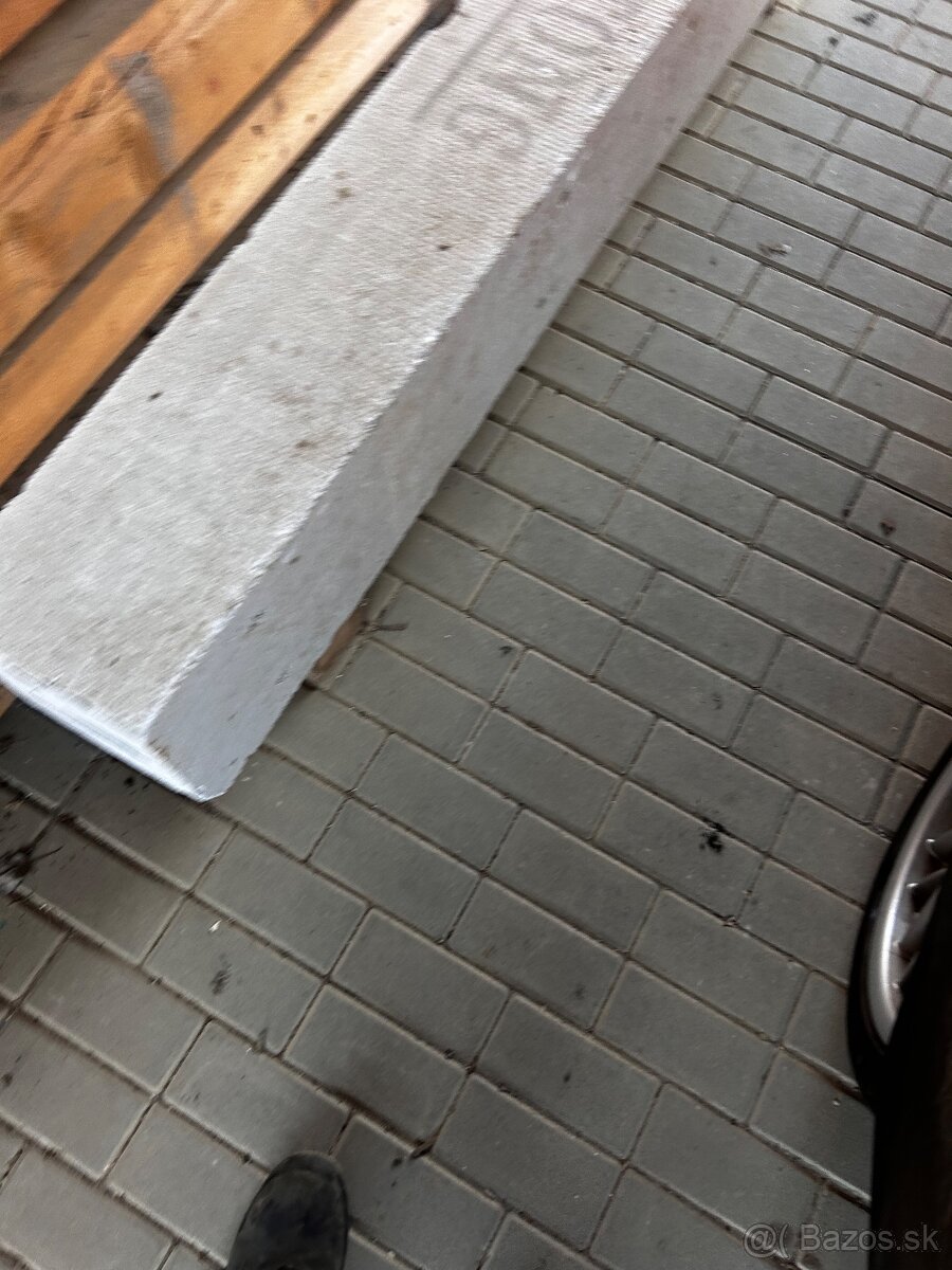 Stavebny material - 6