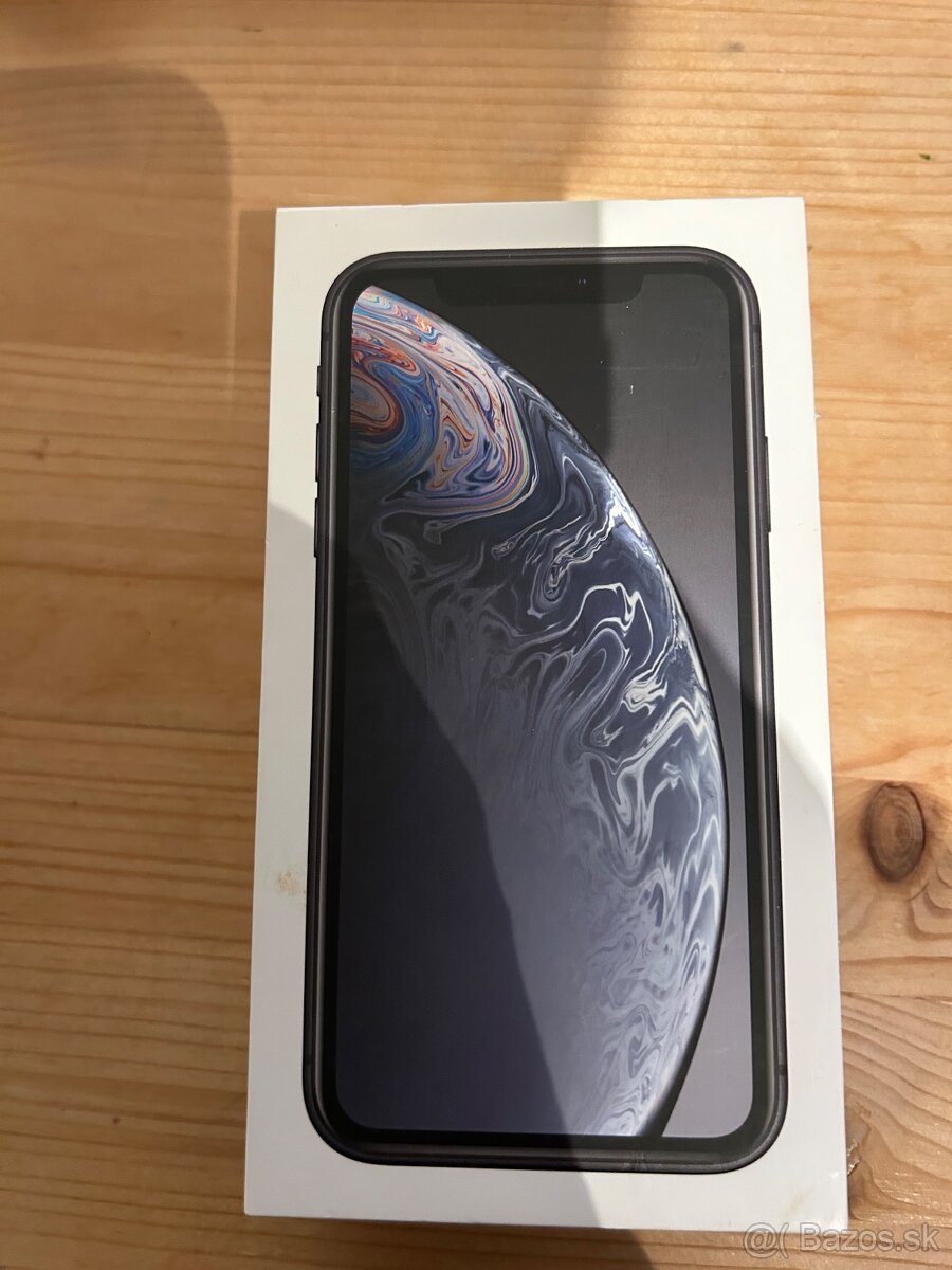 Apple iPhone XR 64GB Black - 6