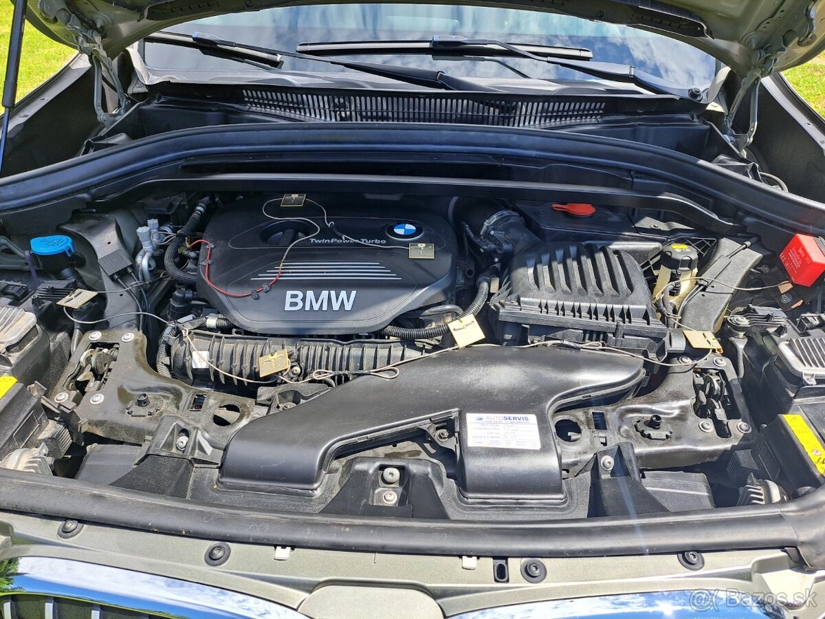 X1 xDrive 20i xLine A/T - 6
