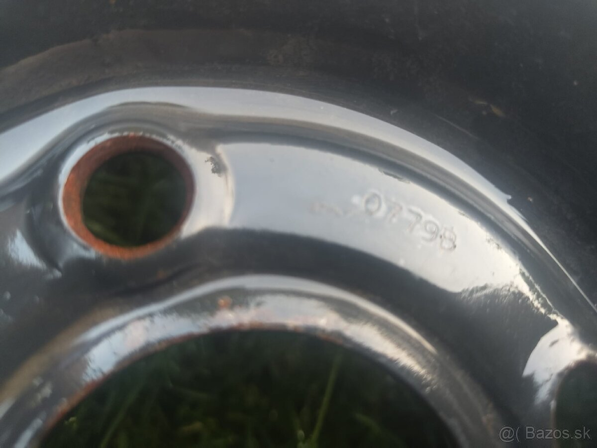 Plechový disk R15 na Renault a Dacia - 6