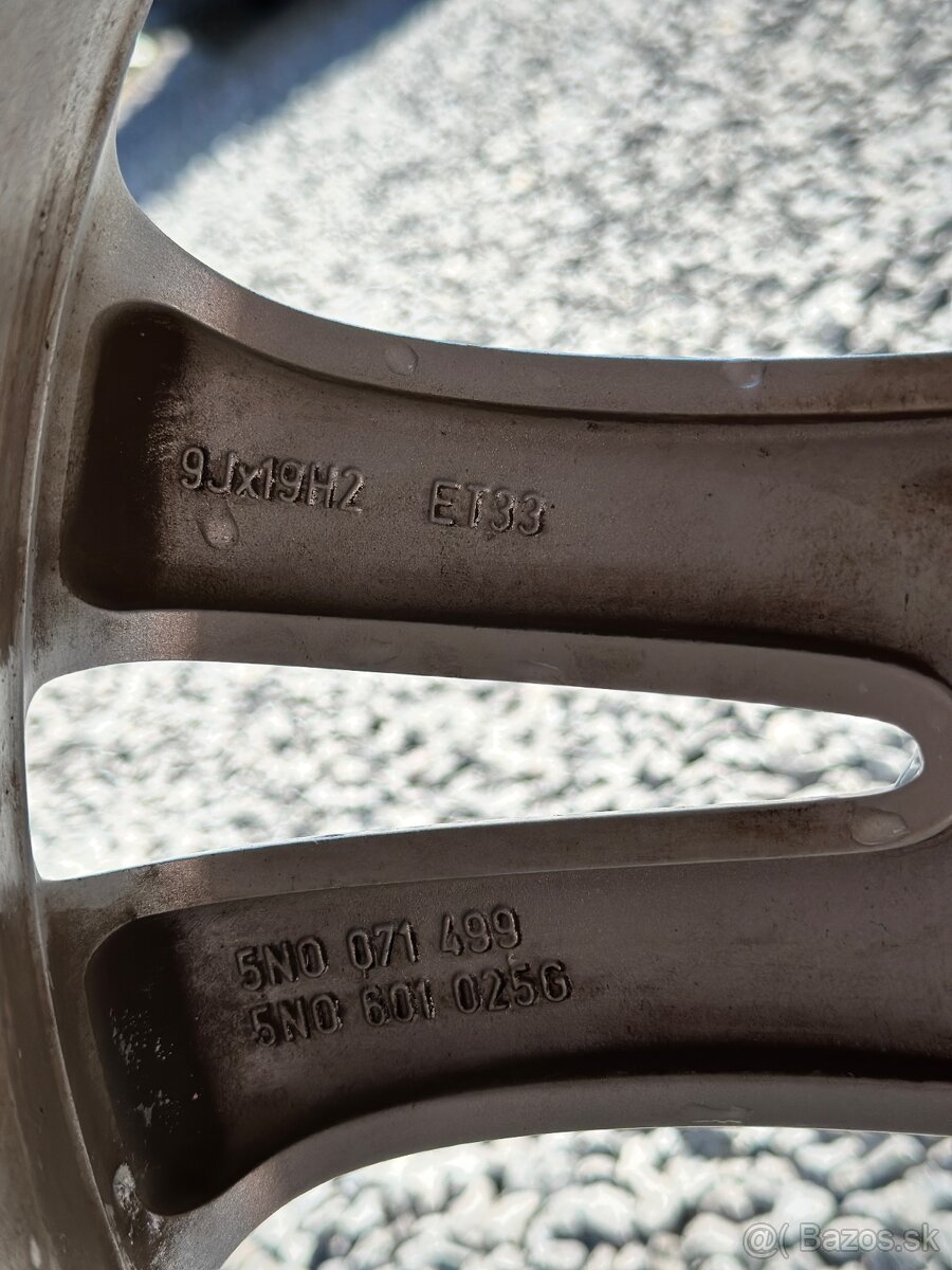 VW 5x112 R19 ET33 + Pneu - 6