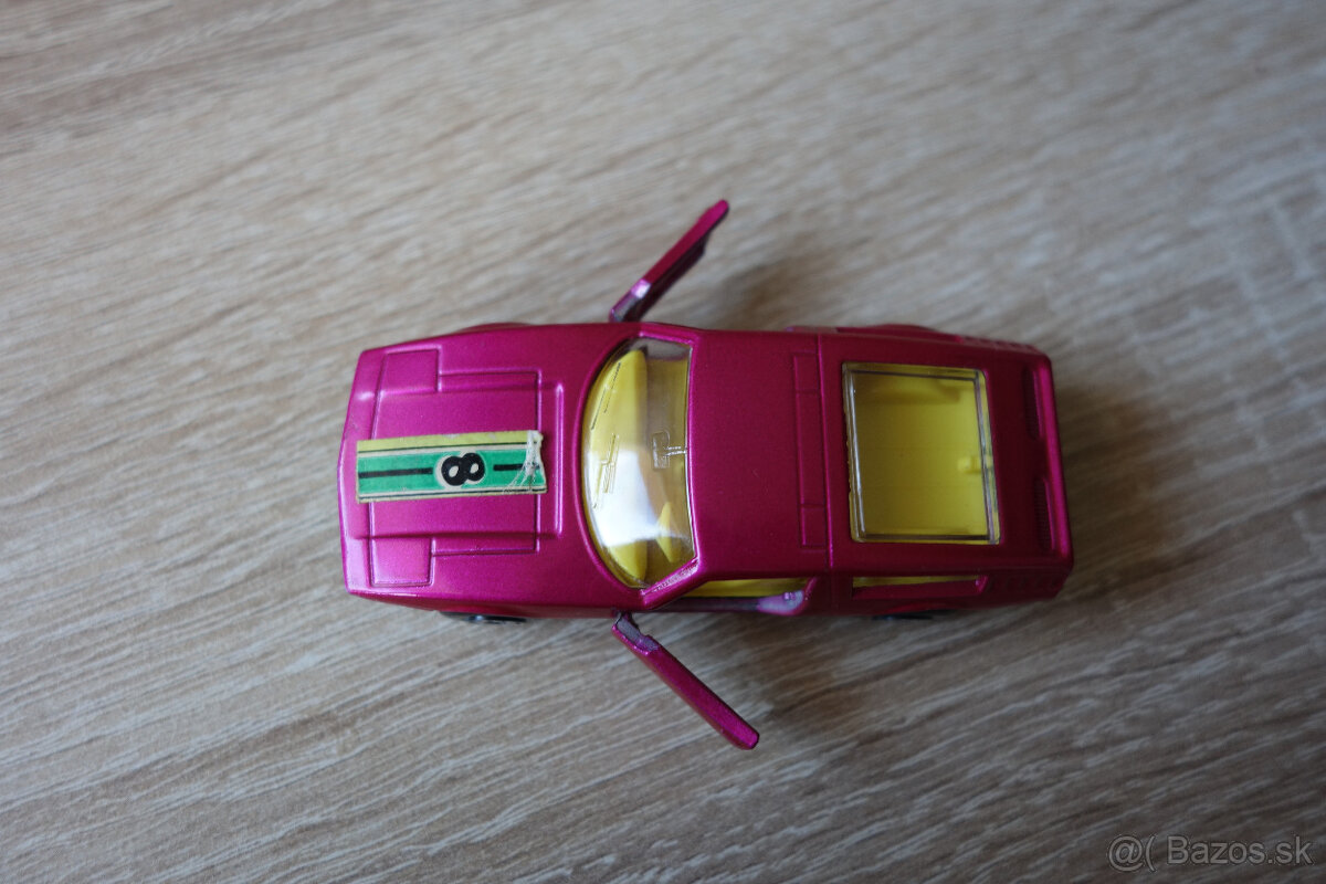 Matchbox Superfast No. 32 Maserati Bora - 6