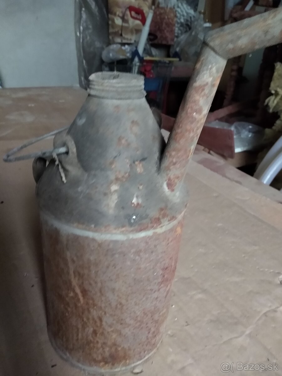 kANISTER NA OLEJ, BENZíN atď. - 6