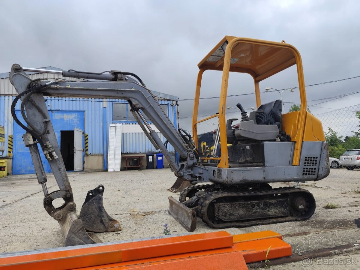 Minibáger PelJob 1,5t + 2x lyžica. - 6