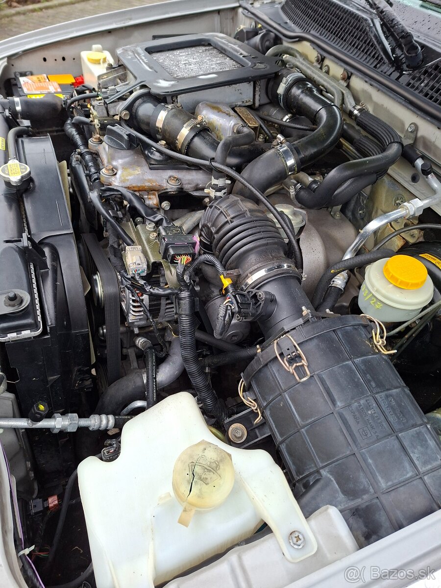 NISSAN TERRANO II 3.0.TD 113kW - 6