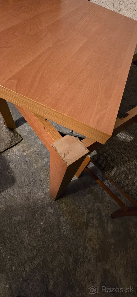 Jedálenský stôl a stoličky - 6