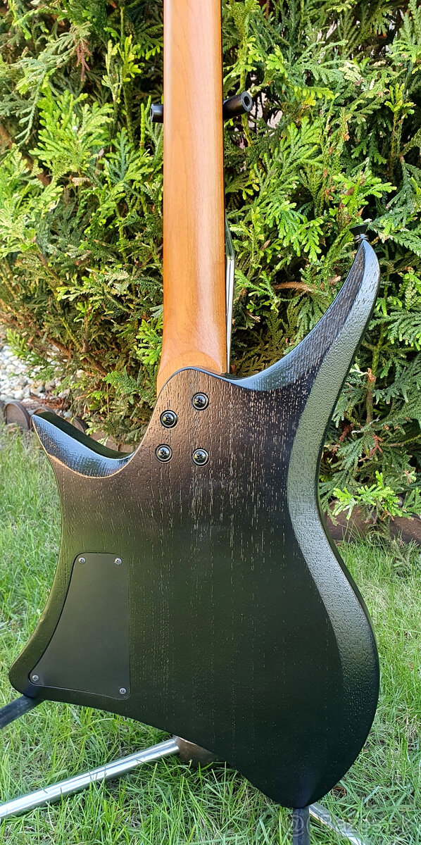 Multiscale headless gitara - 6