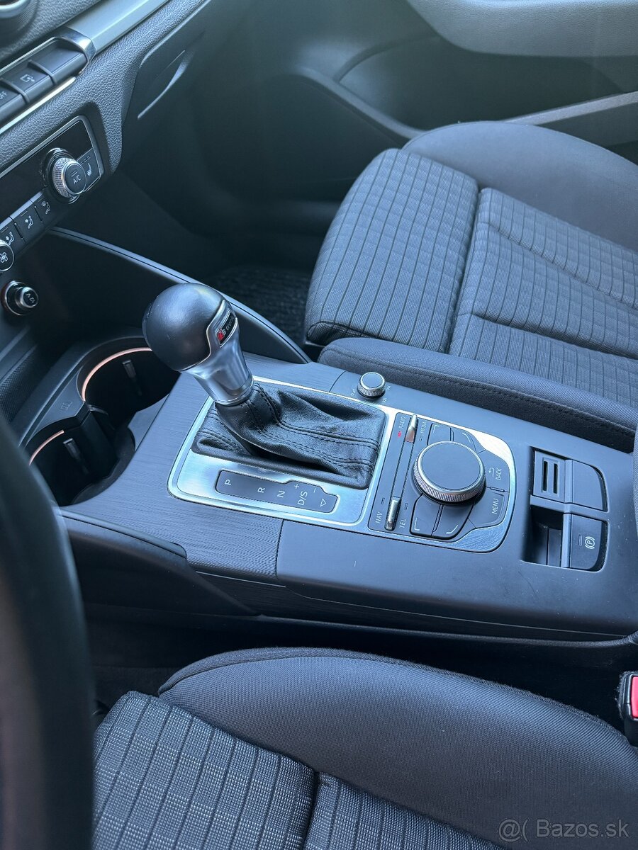 Audi A3 sportback 1.8 TFSI - 6