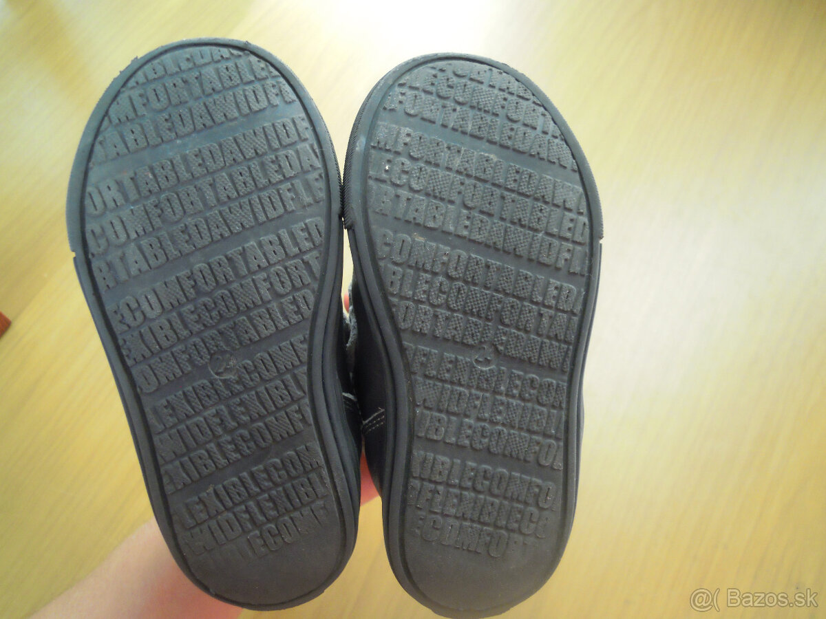 Predám detské zimné kožené topánky Wanda Slovakia veľ. 24 - 6