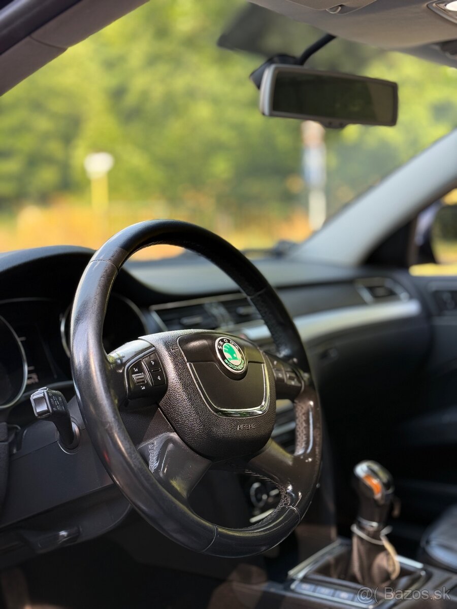 Predám Škoda Superb - 6