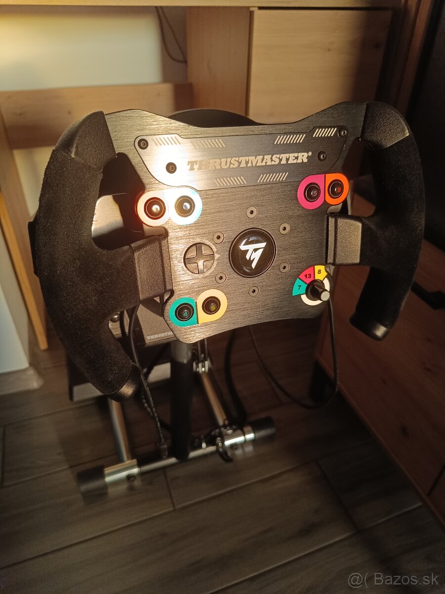 Thrustmaster T300 - 6
