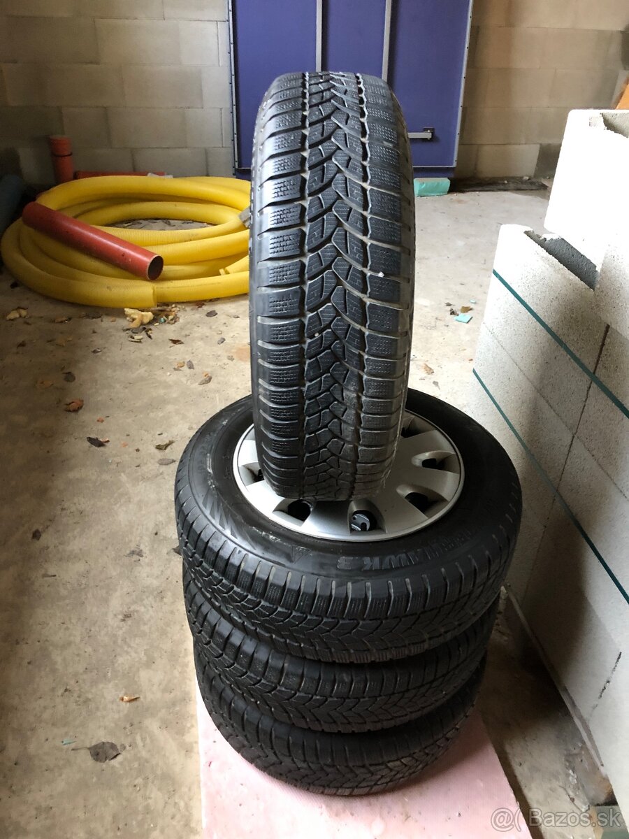 Zimne gumi 195/65 R 15 original puklice Volkswagen - 6