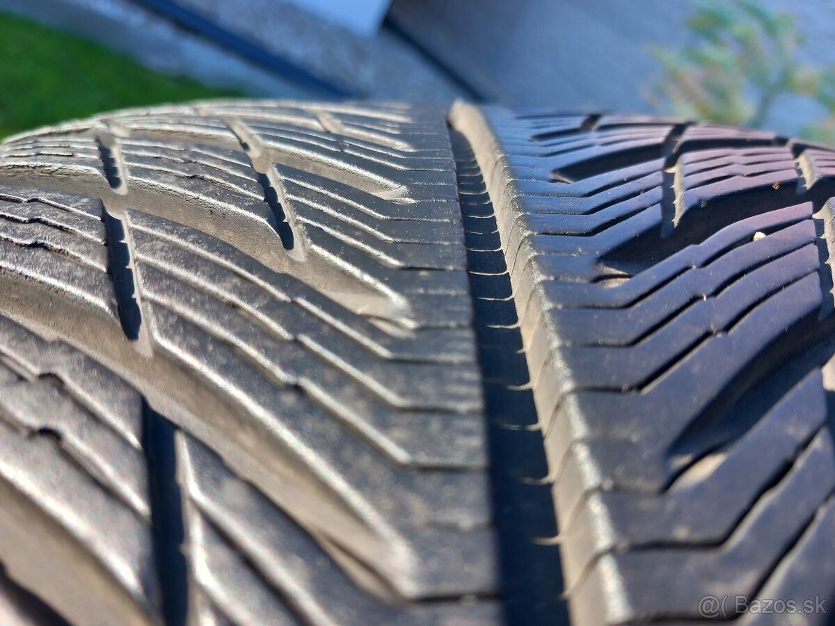 225/45 r19 zimne pneumatiky - 6