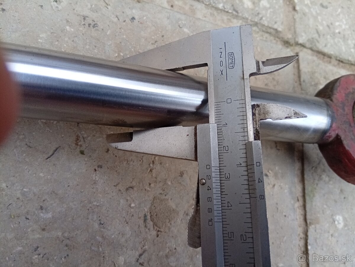 Predám piest+rozvádzač - 6