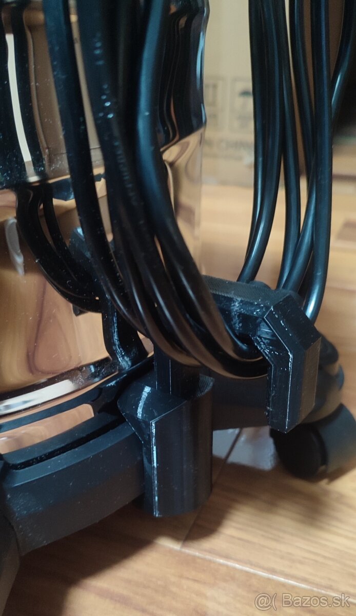 3D tlačený držiak kábla pre vysavač Parkside PWD 25 - 6