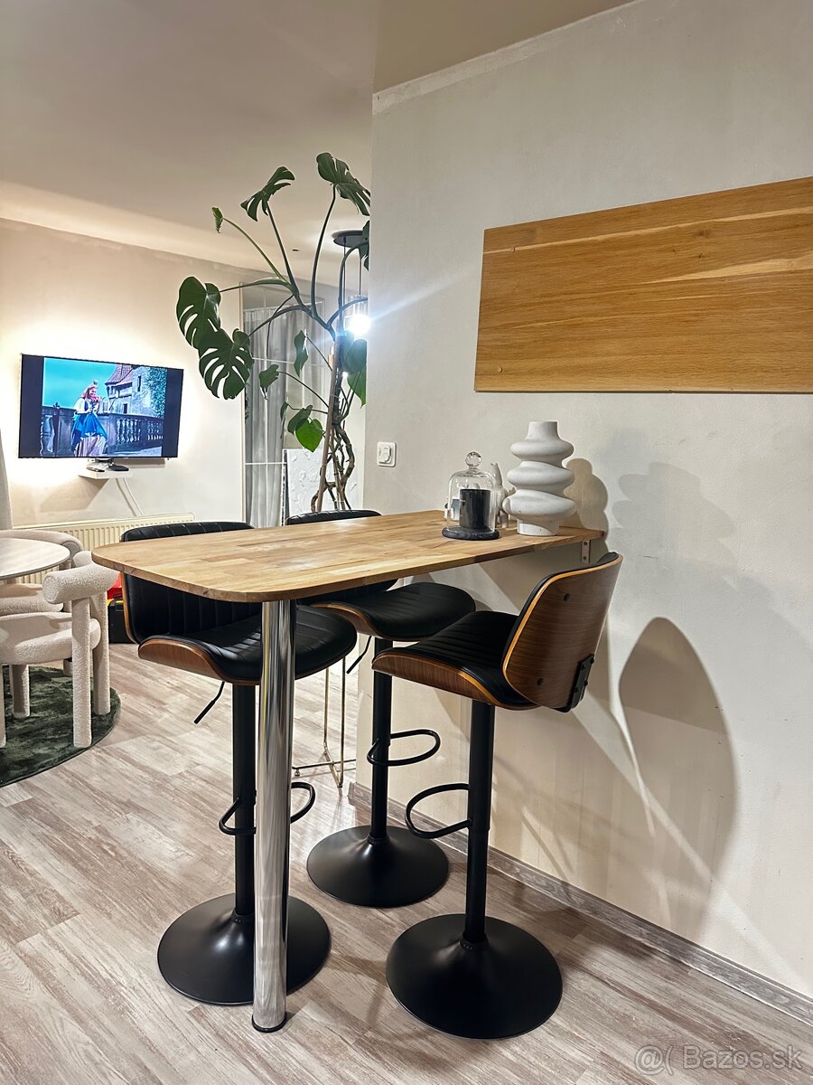 Sada barových stoličiek + barový stôl z masívneho dreva - 6