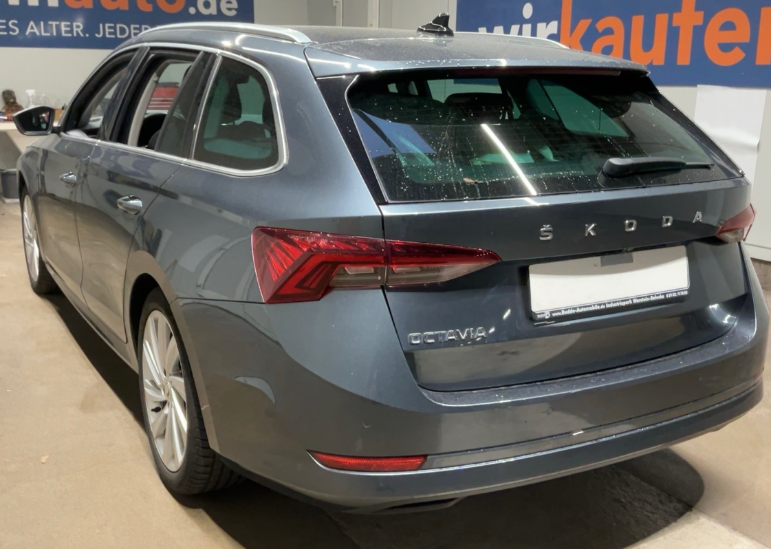 Škoda Octavia 4 combi 2.0tdi 110kw DSG Style - 6