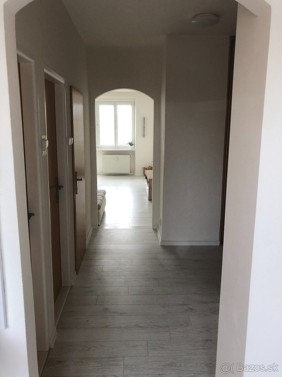 2 izbový byt na Bulvári blízko Auparku - 6