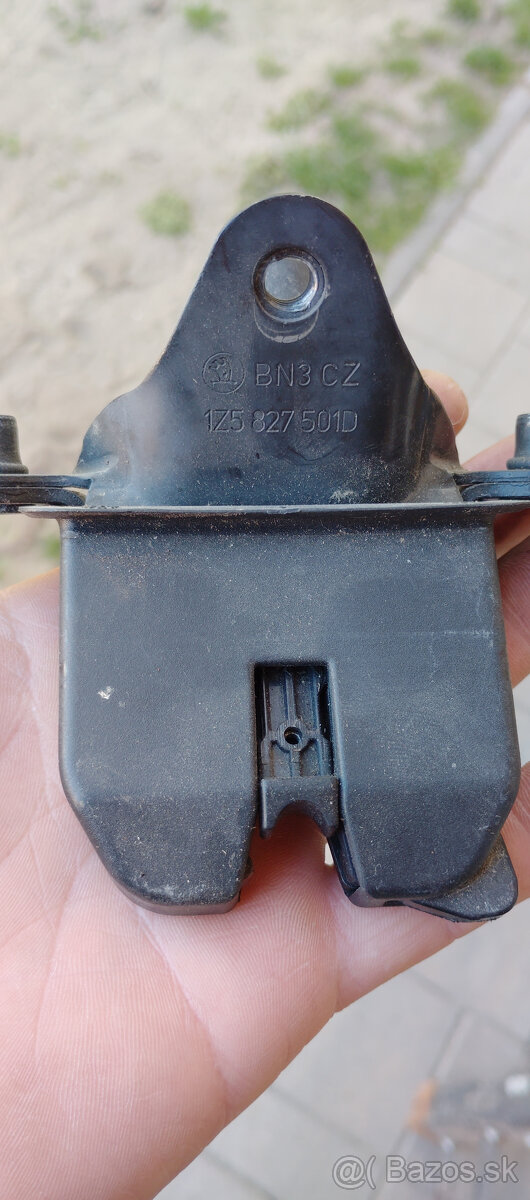 podvolantovy krúžok - 6