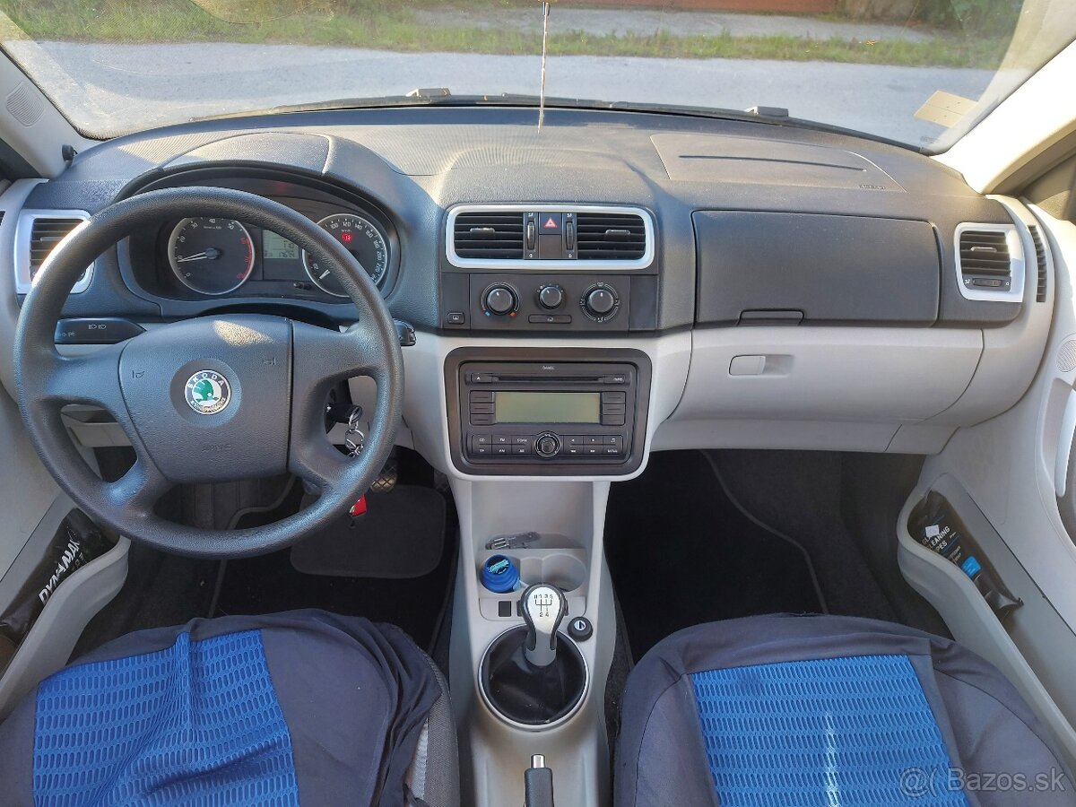 Škoda Fabia 2 - 6