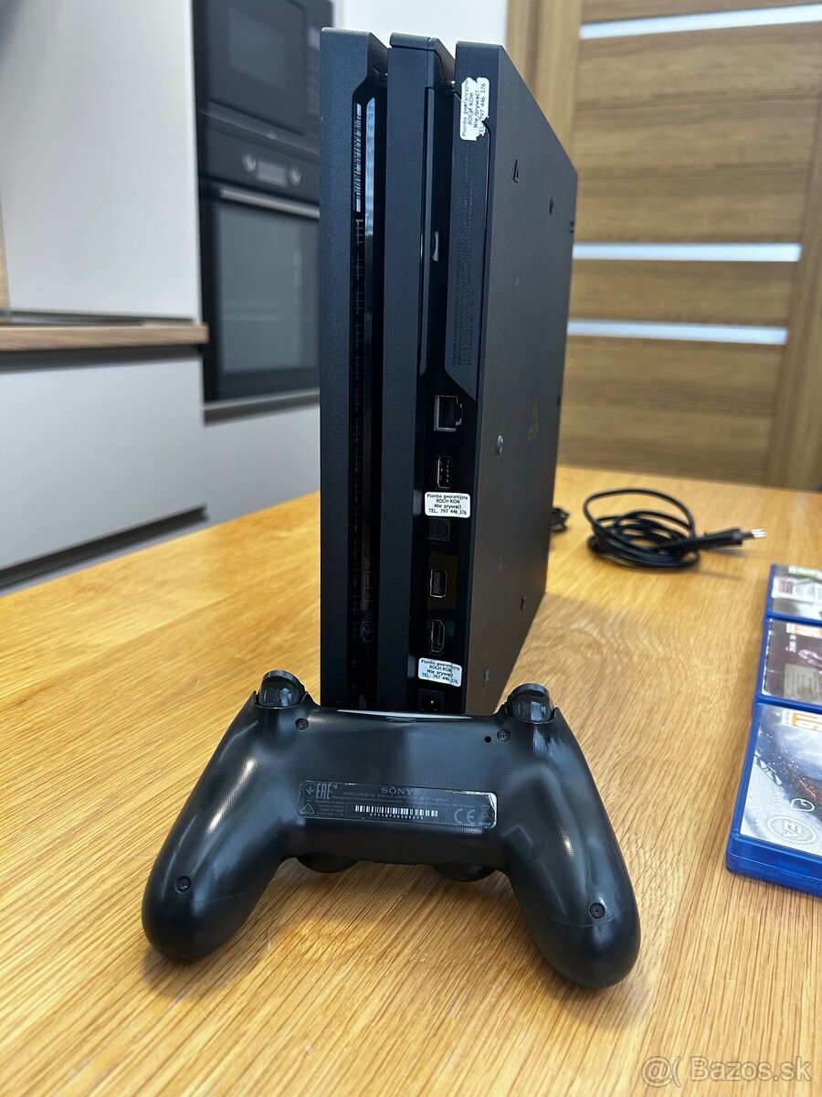 🎮 Sony PlayStation 4 PRO 1TB – Jet Black 🎮 - 6