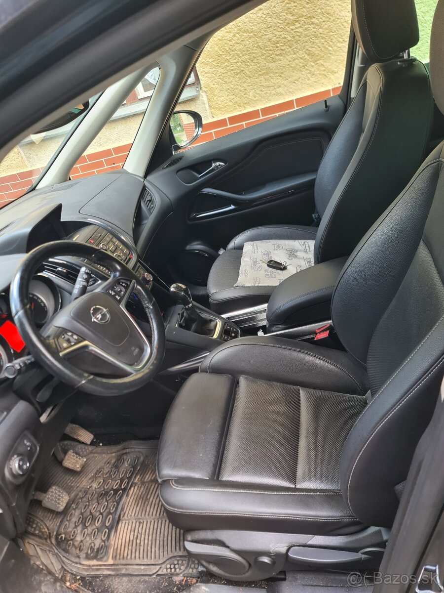 Predám Opel Zafira Tourer 1.6 CDTI - 6