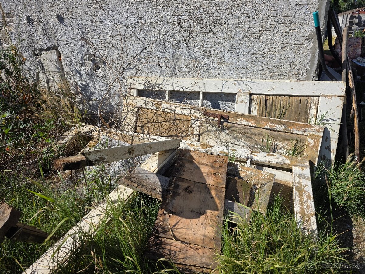 Darujem za odvoz drevo na palenie - 6