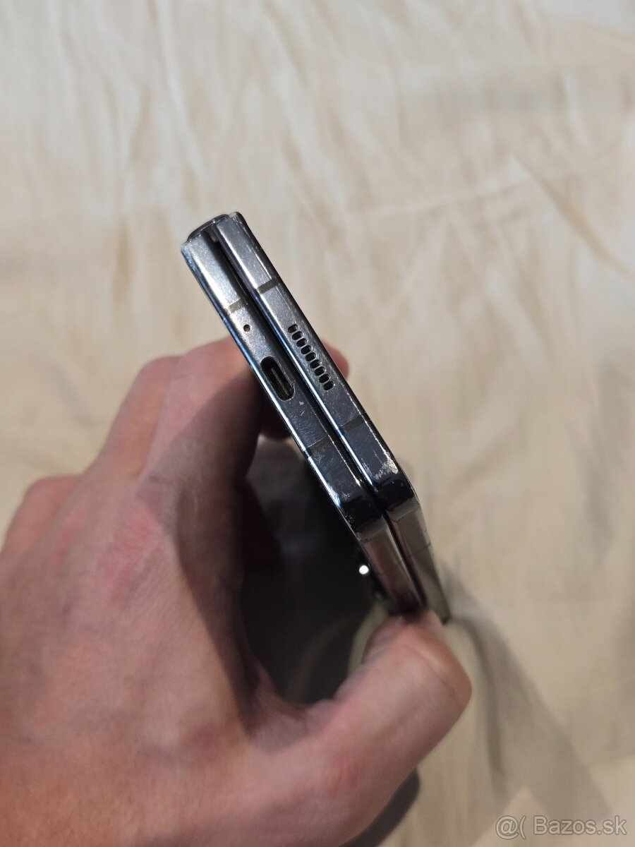 Galaxy Z fold 5 - poškodený - 6