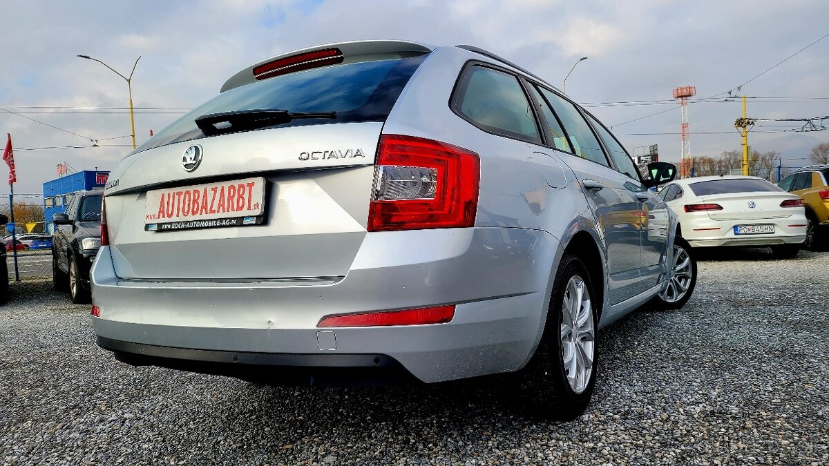 Škoda Octavia Combi 2.0 TDI Ambition DSG - 6