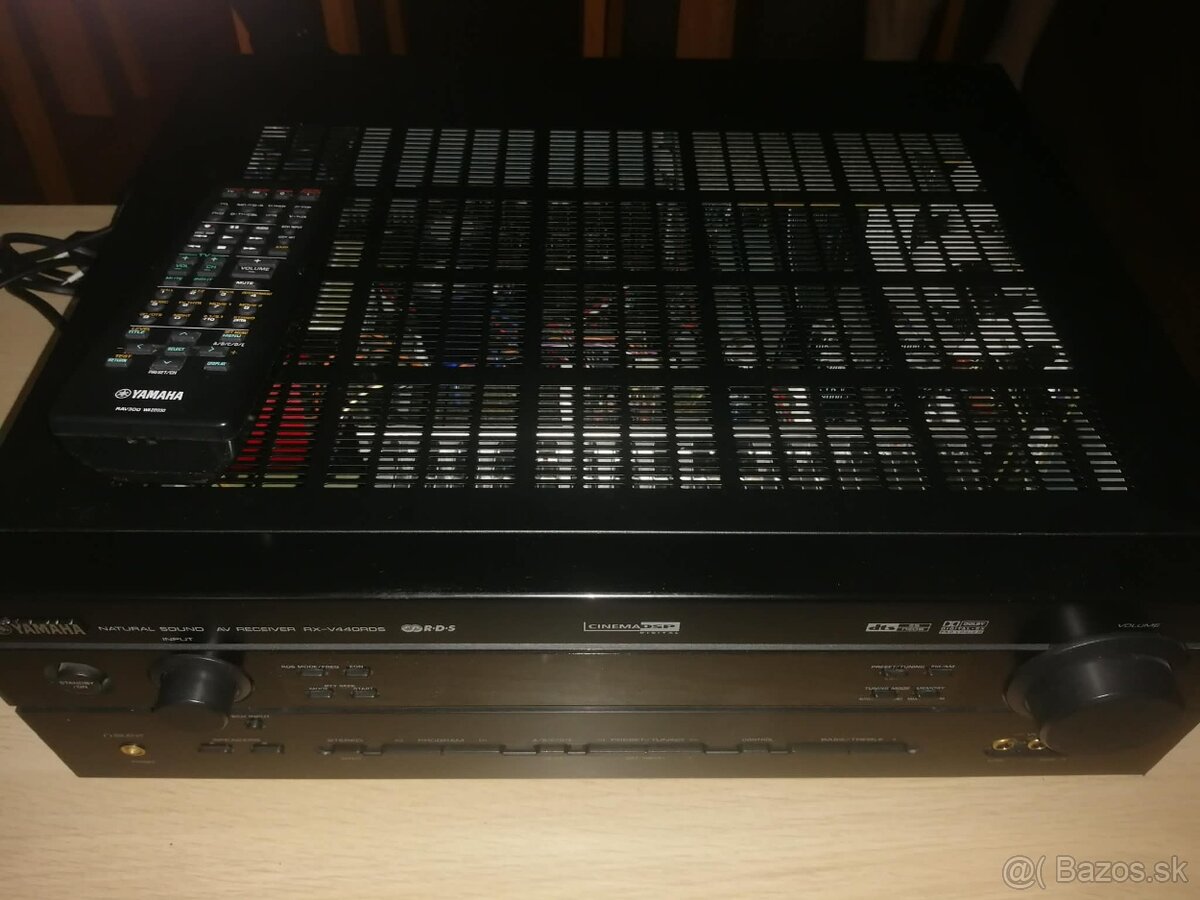 Receiver-Yamaha-RX-V440 - 6