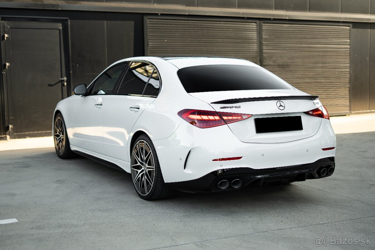 Mercedes C43 AMG 4matic+ Na prenájom - 6