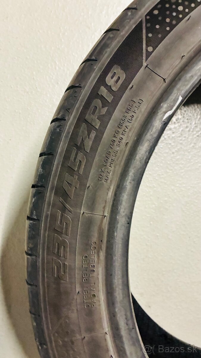 4ks letne pneu 235/45 zr18 - 6