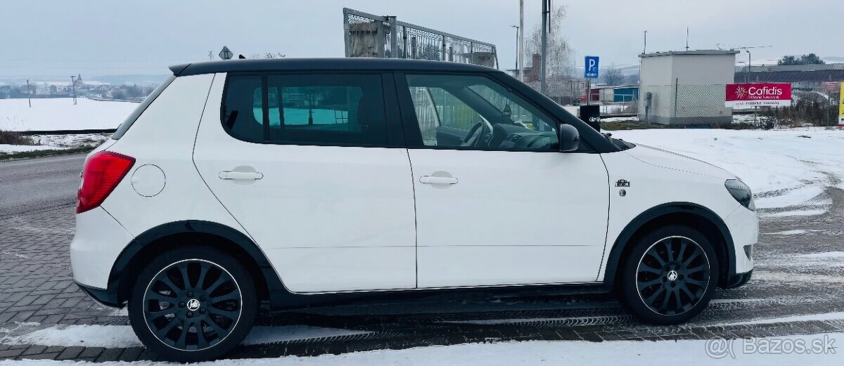 Škoda Fabia MonteCarlo 1.2 Benzín,Hatchback - 6