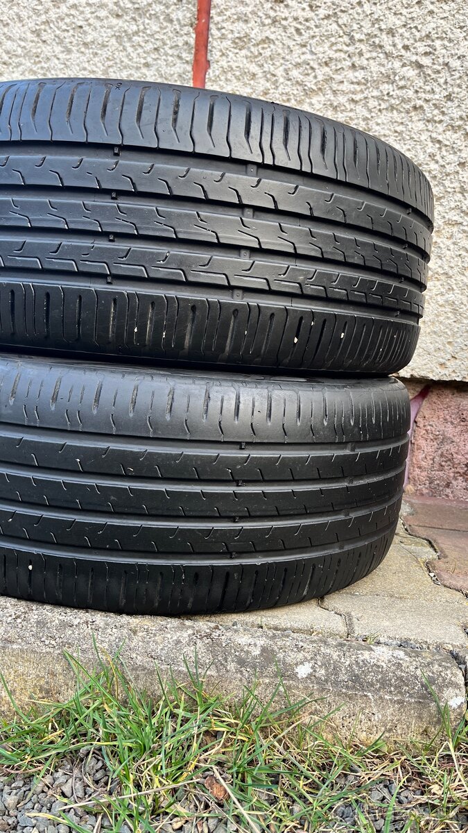 Letné pneu 225/40 r18 - 6