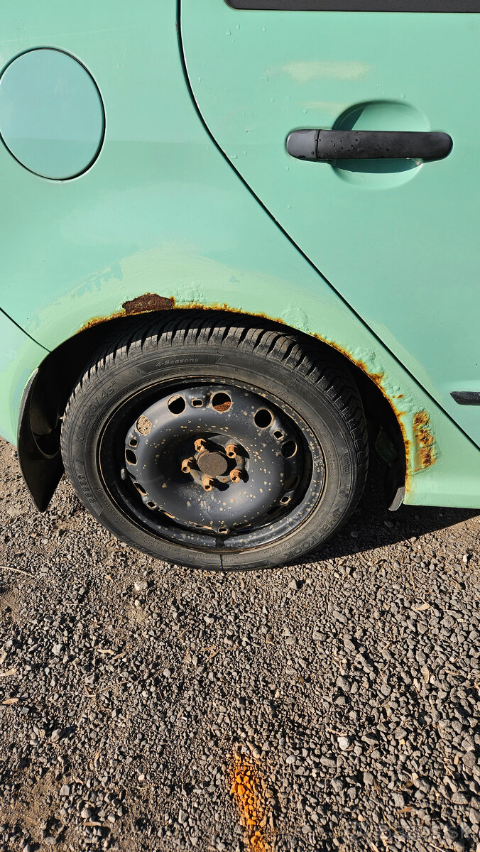 Škoda Fabia 1.4 (2002) - 6