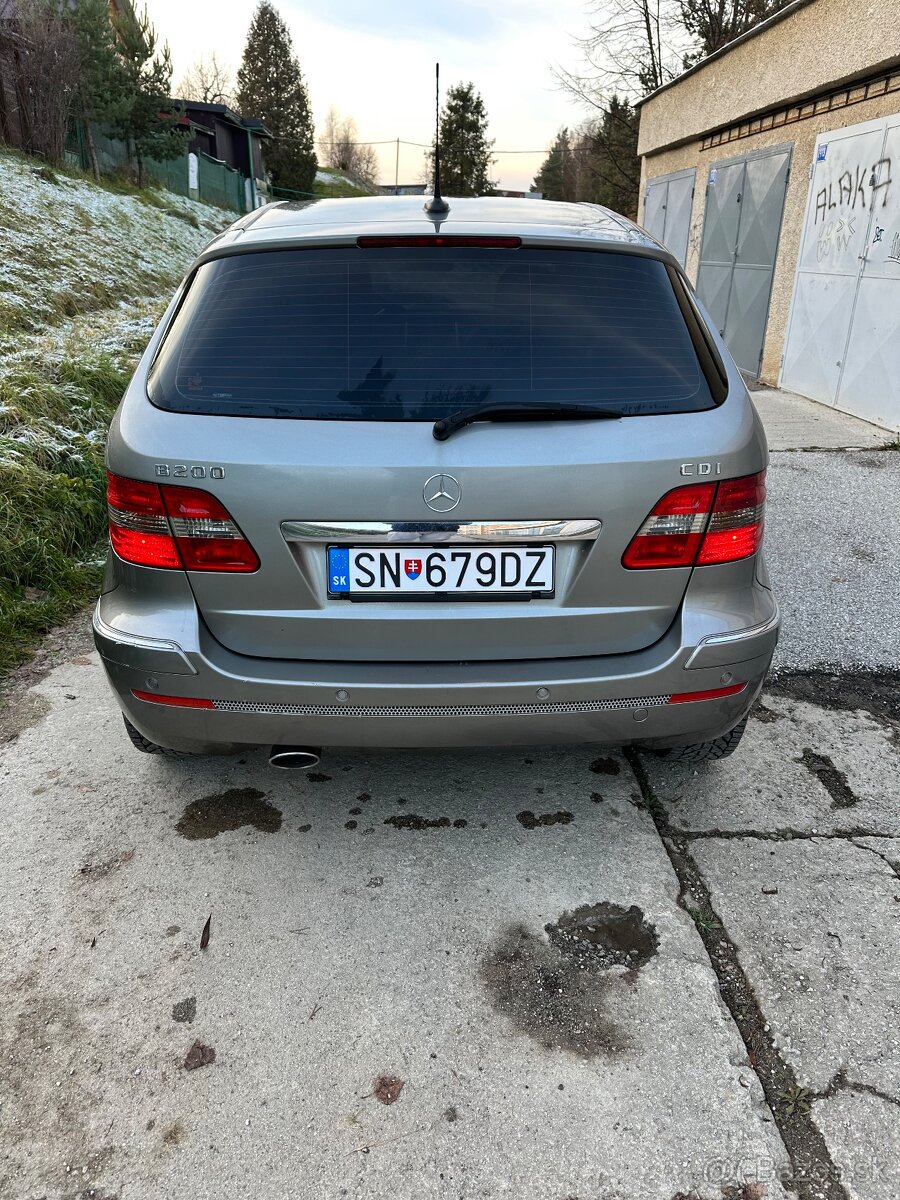 MERCEDES-BENZ B200CDI 2.0 NAFTA 103kw Manuál 6st. r.v. 2007 - 6