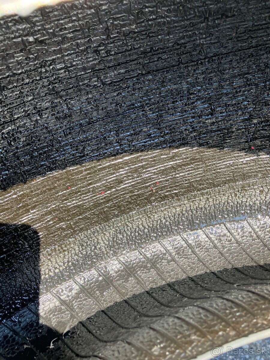 Pneu Pirelli 235/55 r18 - 6