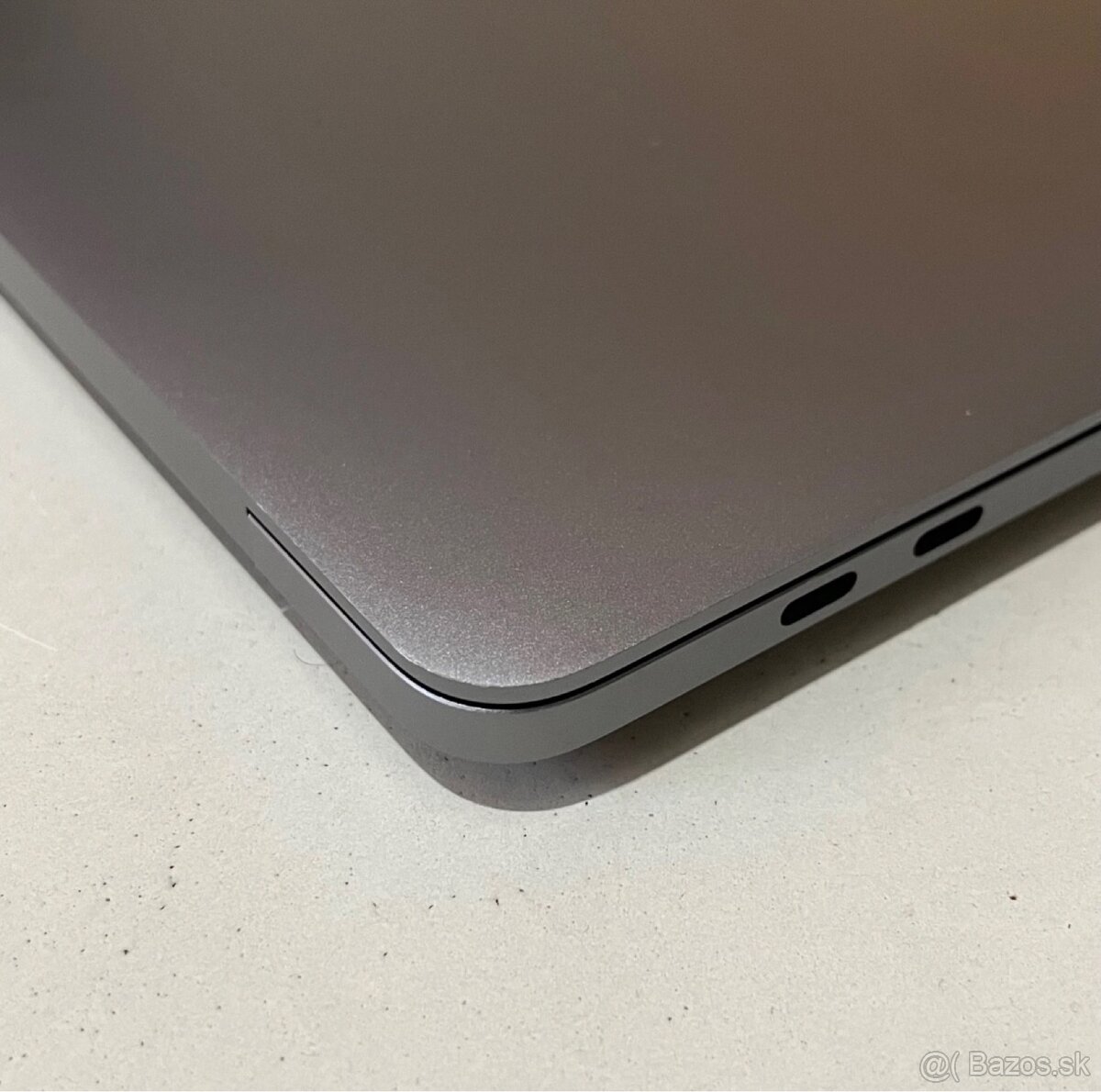 Macbook Pro M2 13” 8/256GB - 6