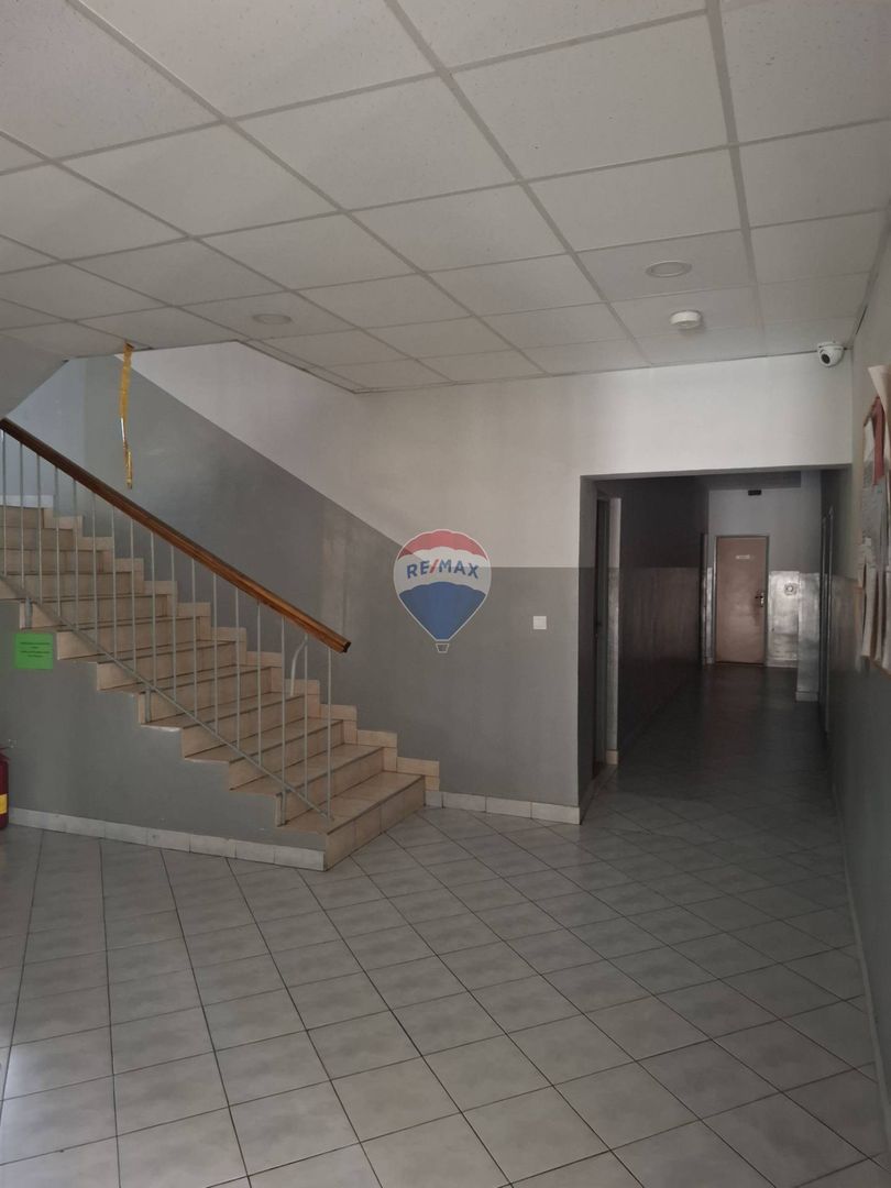 RE/MAX | Veľké zníženie ceny zabehnutej ubytovne v Galante – - 6