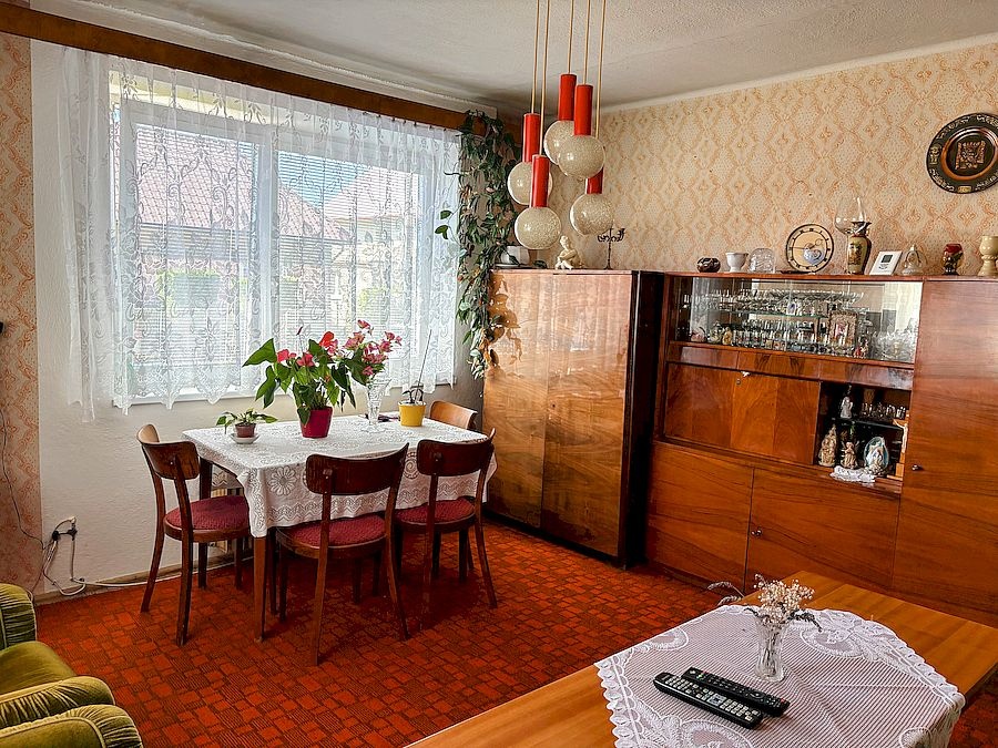 Rodinný dom s pekným pozemkom v Turčianskom Petre - 6