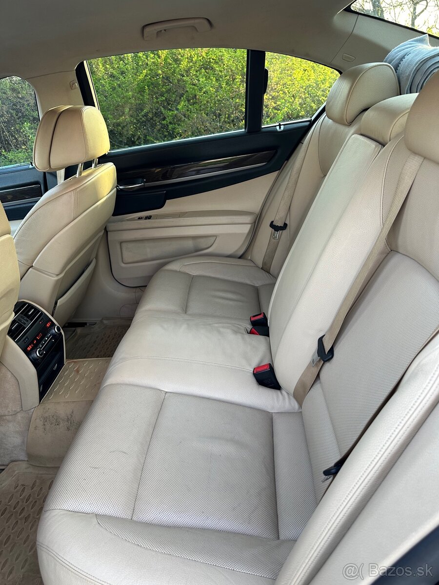 BMW f01 730d 180kw - 6