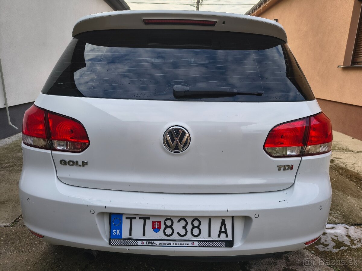 VW Golf - 6