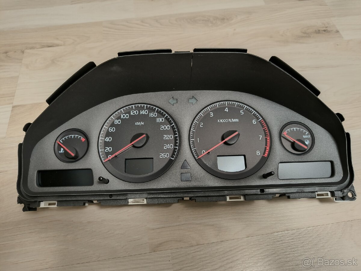 Nove budiky Volvo V70 S60 S80? P2 - 6